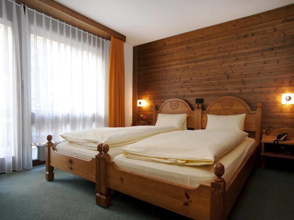 Ambiente Guesthouse Saas Fee Dış mekan fotoğraf
